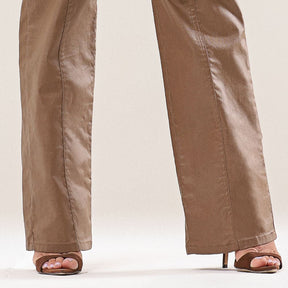 Calça Feminina Reta Encerada Marrom